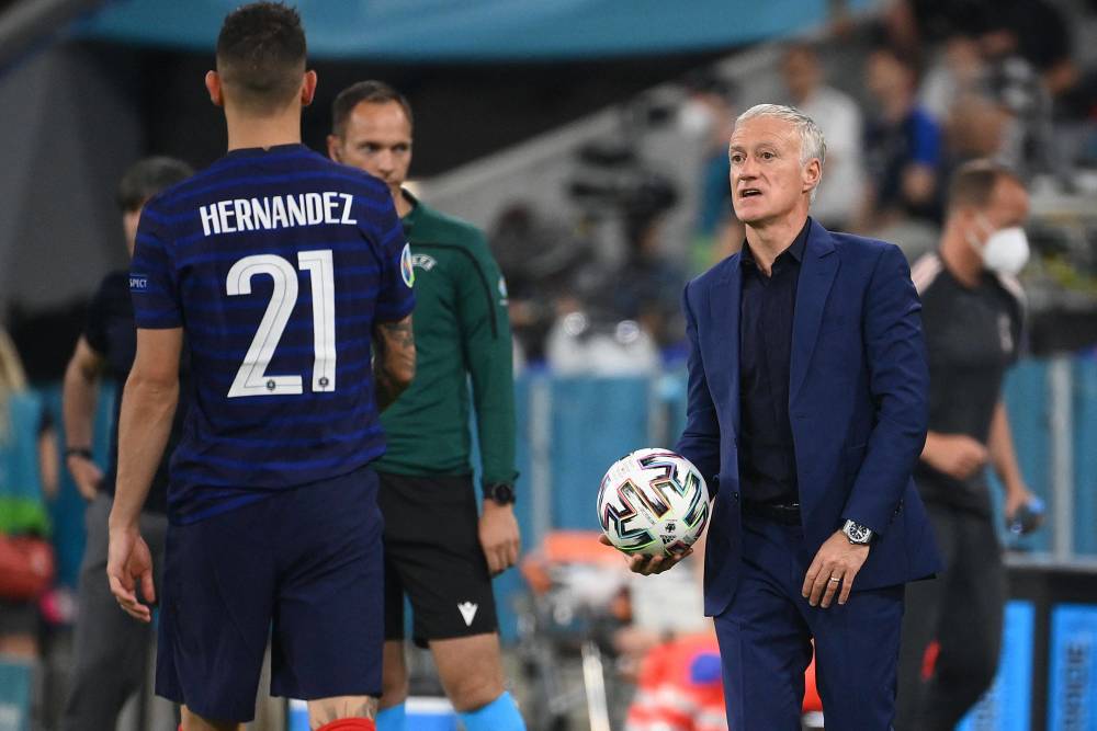  赛地聚焦——德国杯加时末段热度飙升，门兴格拉德巴赫官宣签约，信心回归，赛季目标并未改变-开云在线