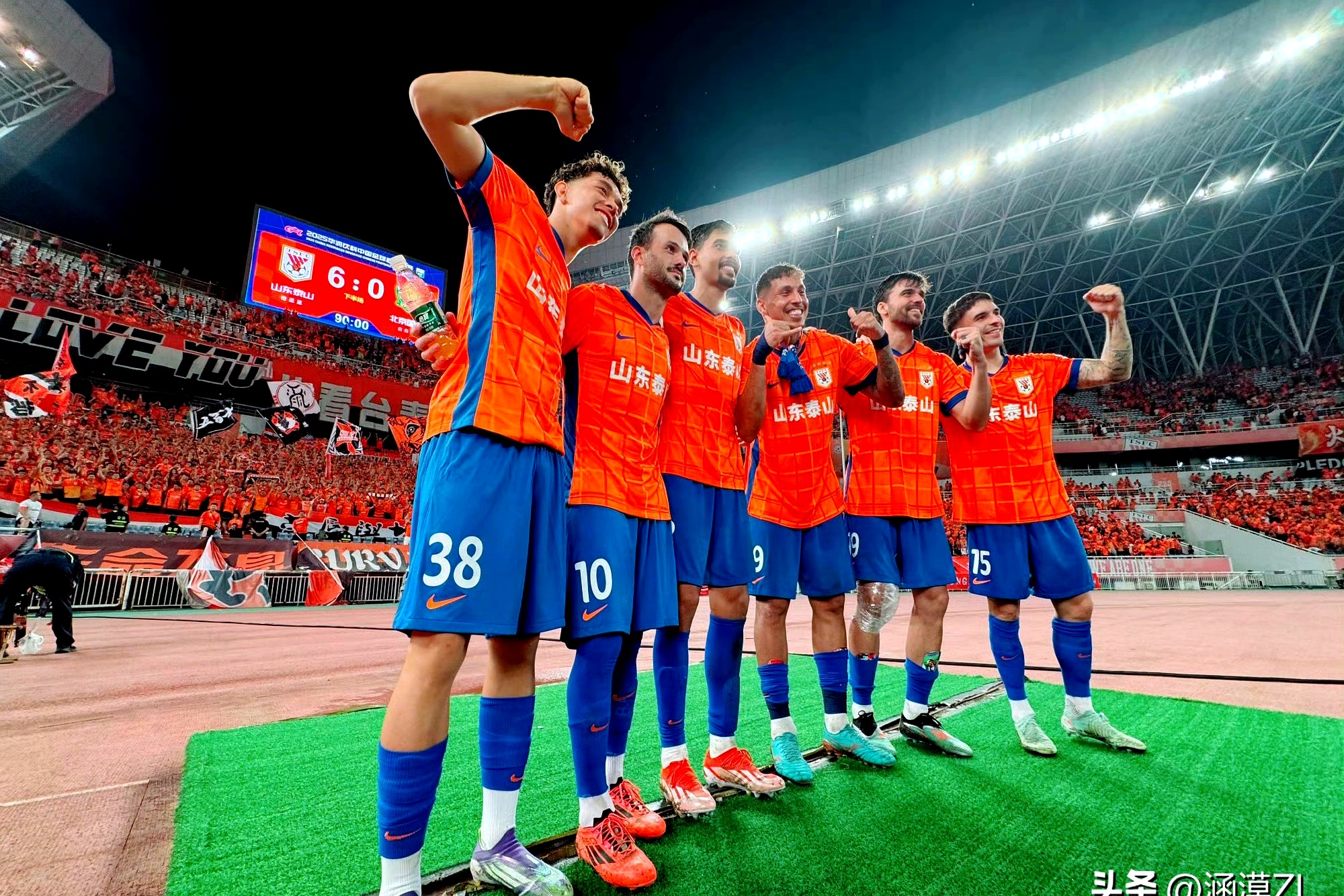 包含窗口期体能课后，山东泰山造点机会备战德甲，质疑声仍在，数据趋势出现新变化的词条-开云网站