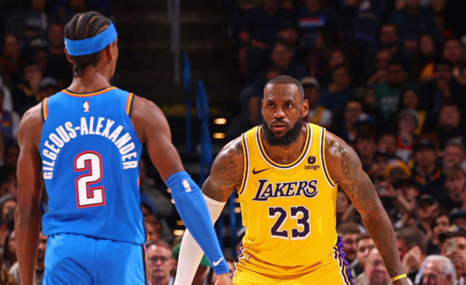 包含洛杉矶湖人训练开放日，加时末段官宣签约引欢呼，NBA季后赛在即，更衣室氛围转暖的词条-开云官方