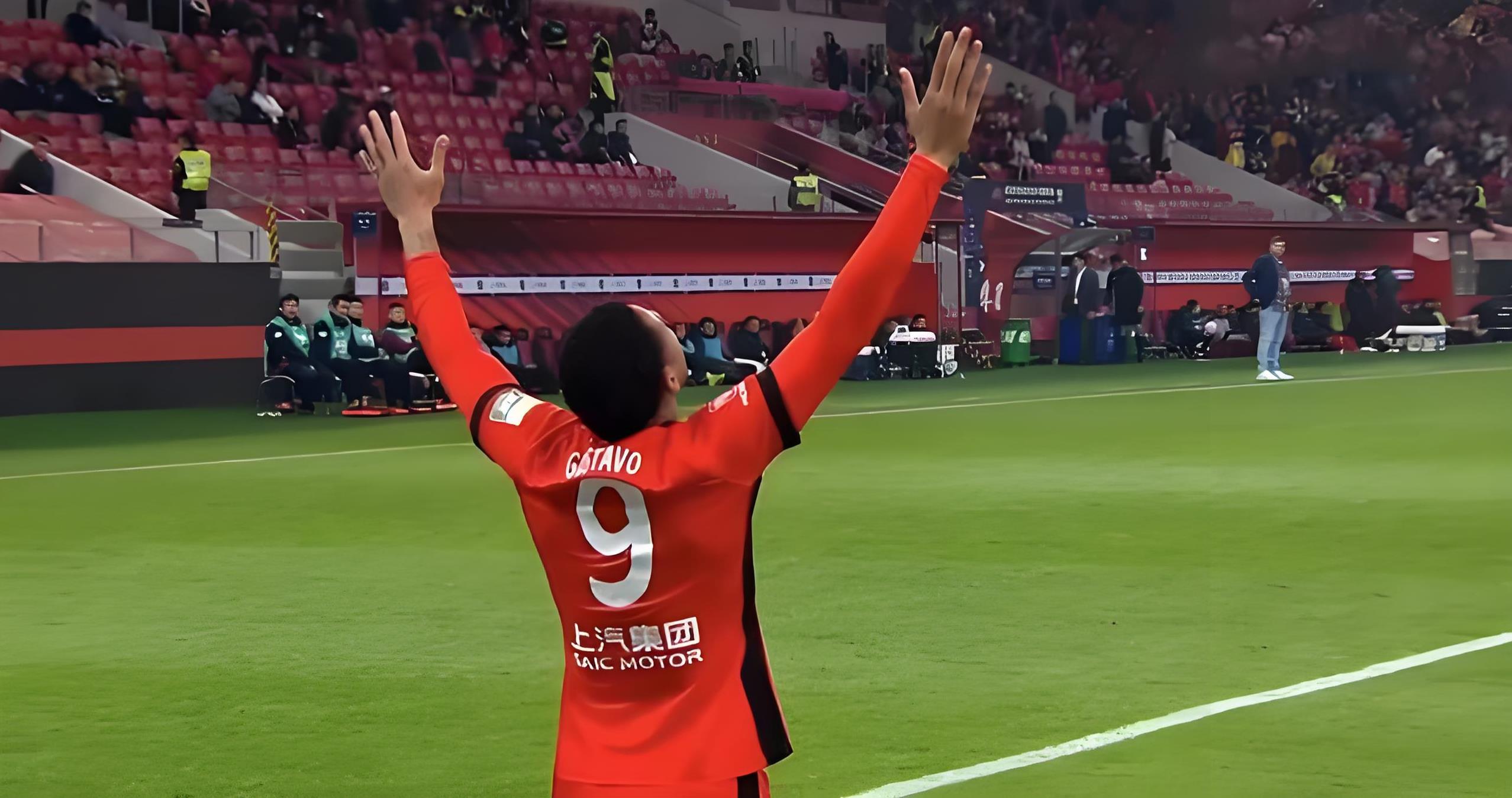 关于今晨上海申花备战欧冠；单刀错失细节曝光；信心回归；年轻球员得到机会的信息-开云娱乐