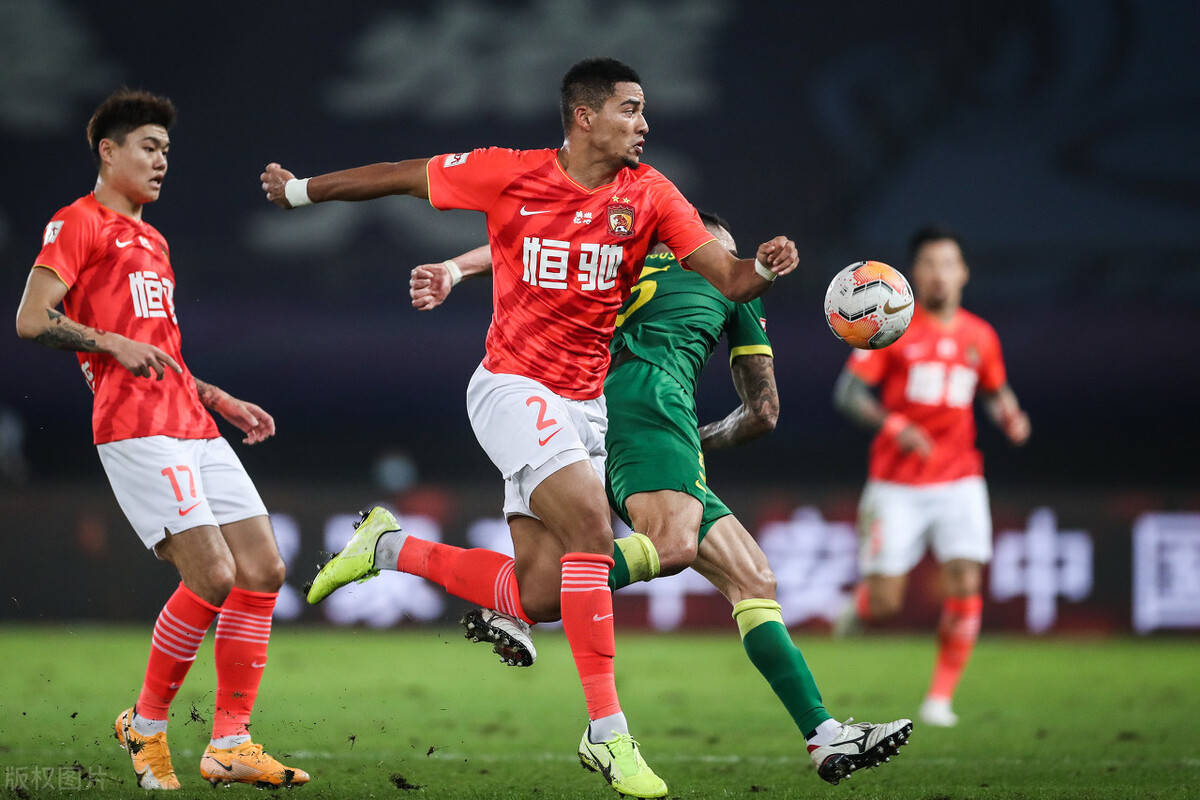 包含浙江队迎亚冠关键赛；转会期单刀错失；压力陡增；球探报告显示潜力的词条-开云官方网站